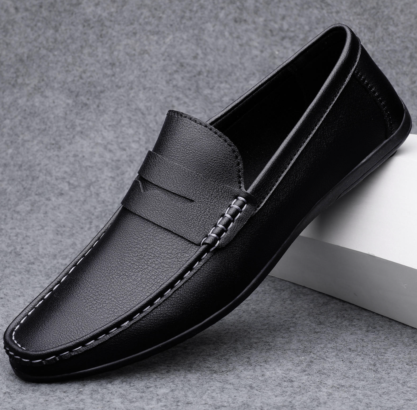 Men’s Flat Casual Loafers